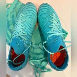 Nike Phantom GX Elite LVB FG soccer cleats. Men’s size 12.5. Never worn!
